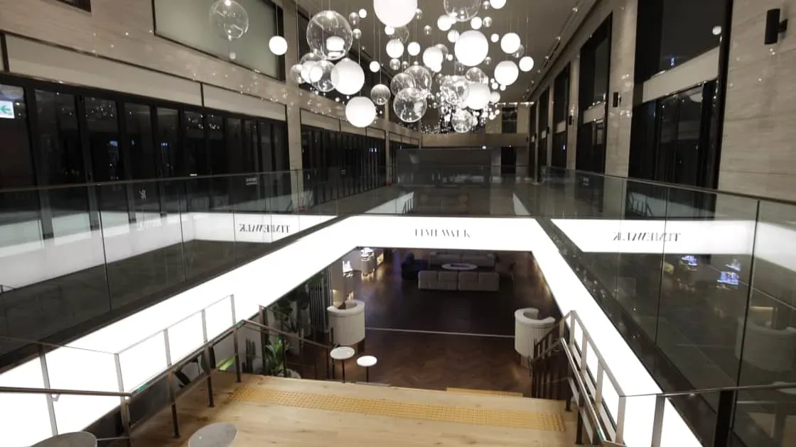 Building atrium