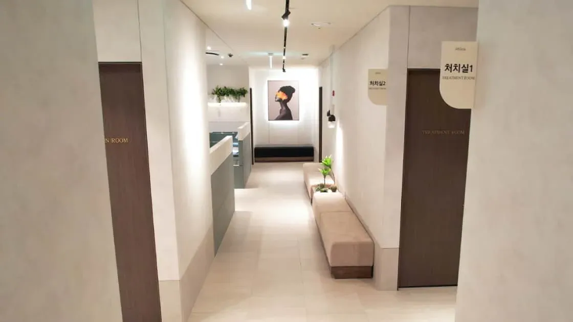 Treatment room corridor
